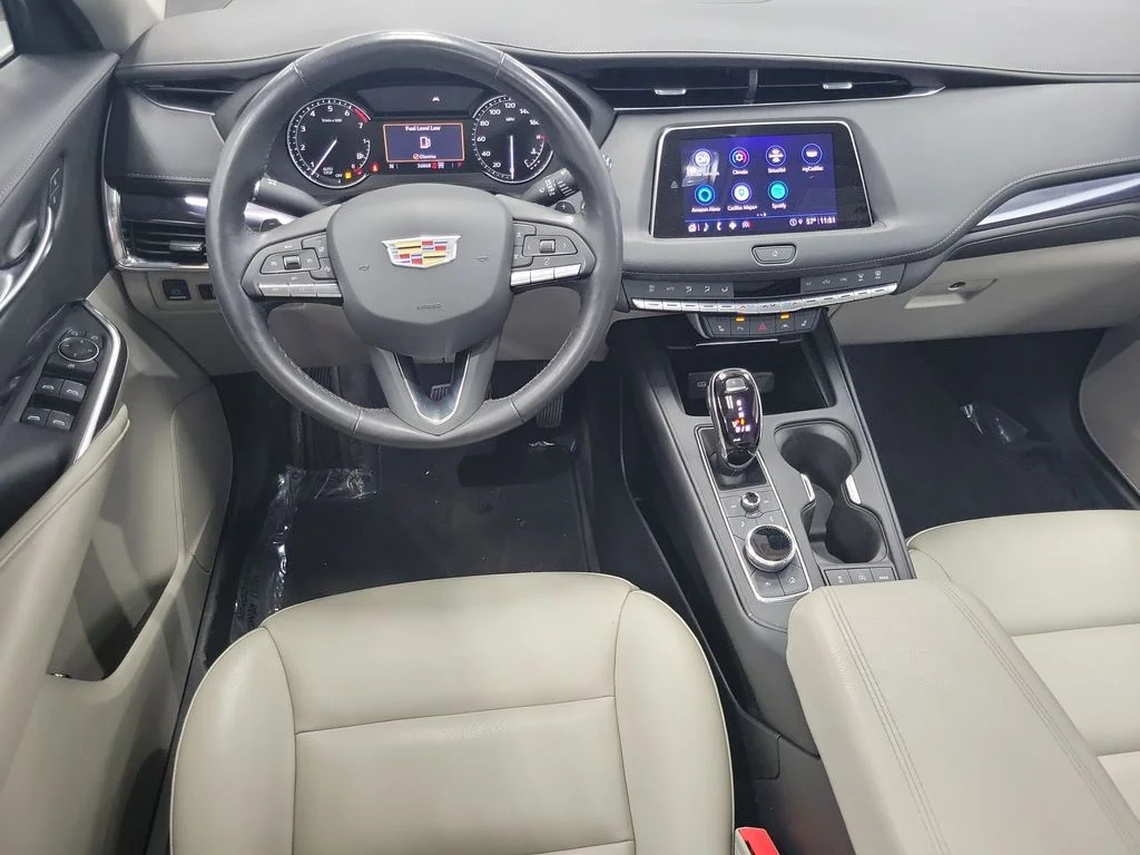 Used 2023 Black Cadillac Luxury image 27
