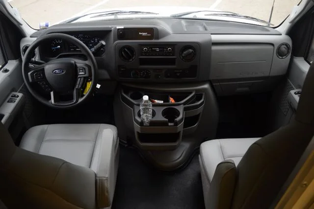 2026 Ford E-Series Cutaway Base - Photo 8