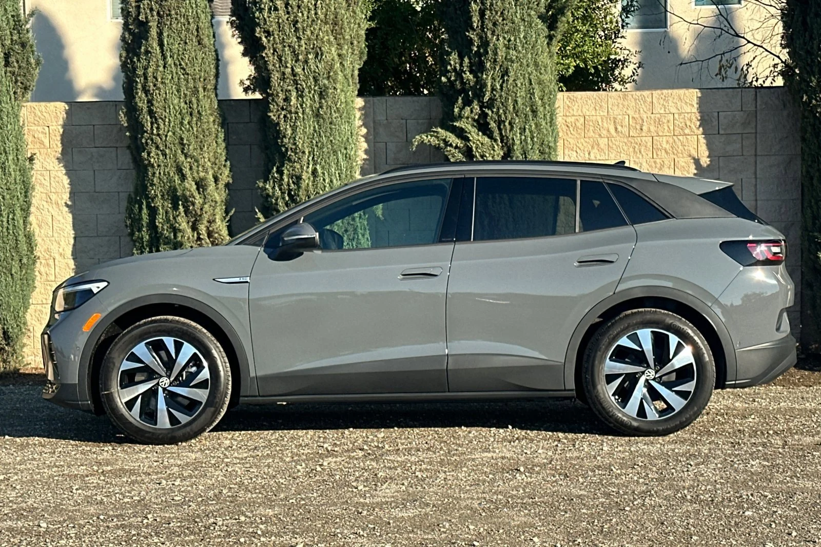 2025 Volkswagen ID.4 PRO - Photo 7