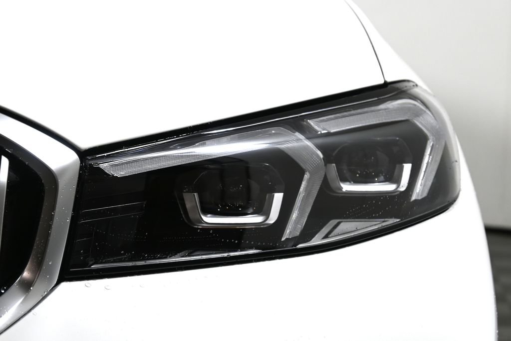 Used 2026 White BMW 330i xDrive image 11