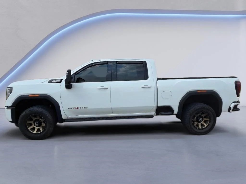 Used 2024 Summit White GMC AT4 image 2