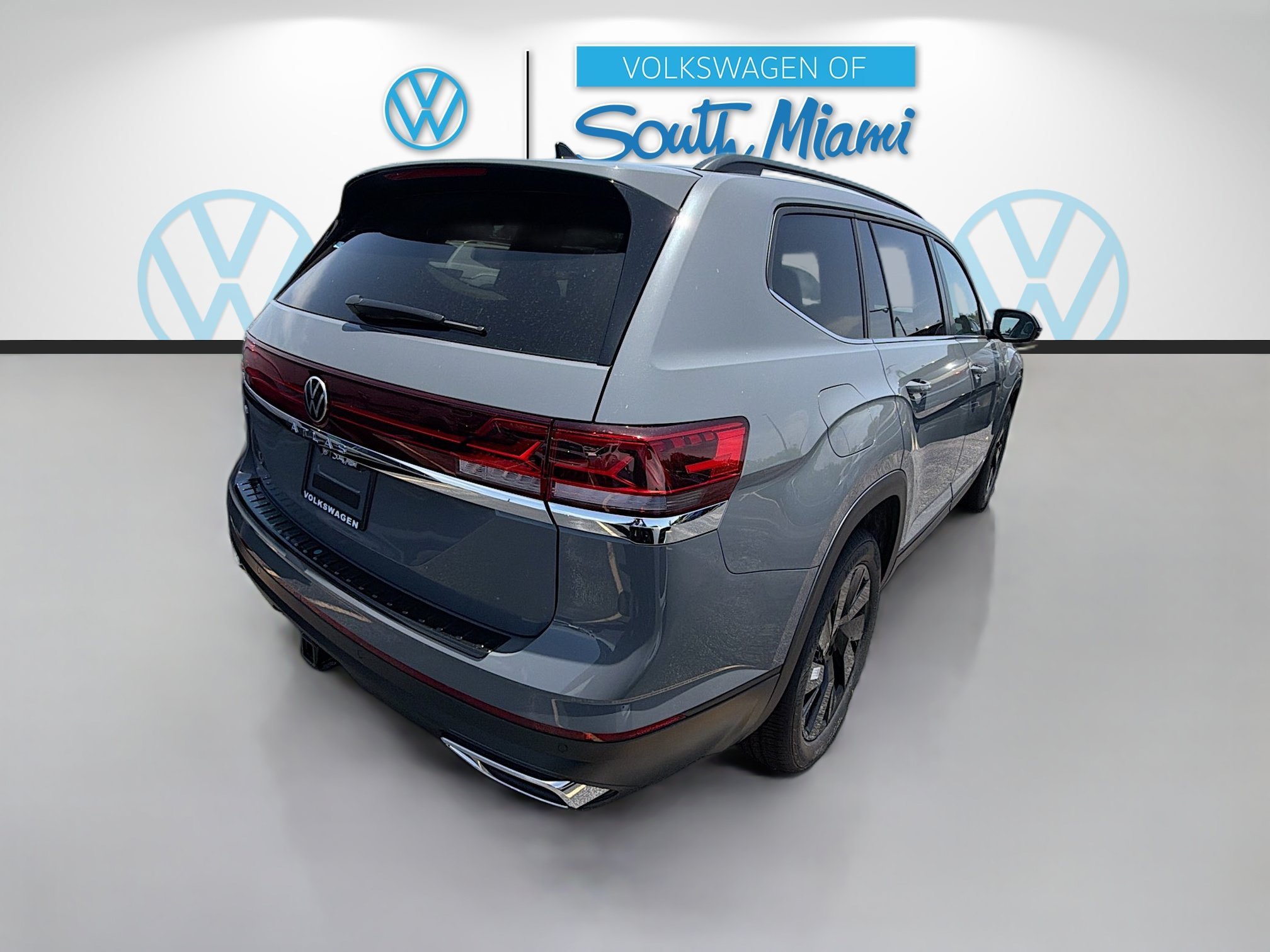 New 2026 Gray Volkswagen 2.0T SE w/Technology image 7