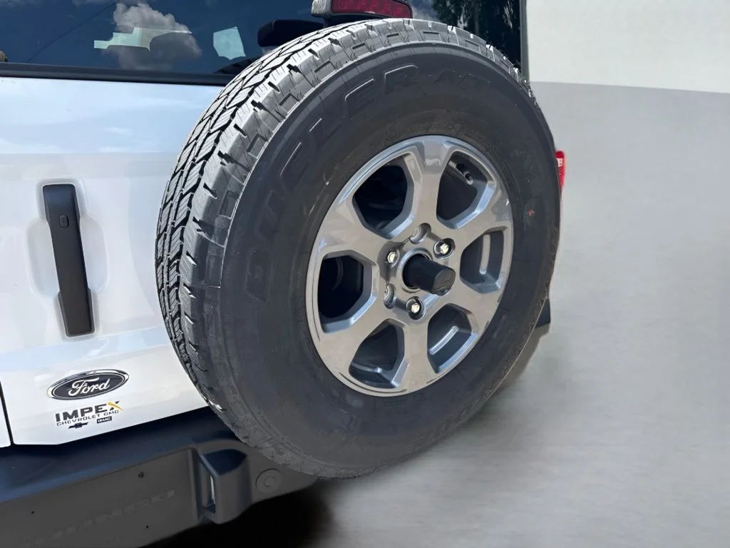 Used 2025 White Ford Big Bend image 13