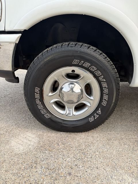 Used 1998 White Ford XLT image 18
