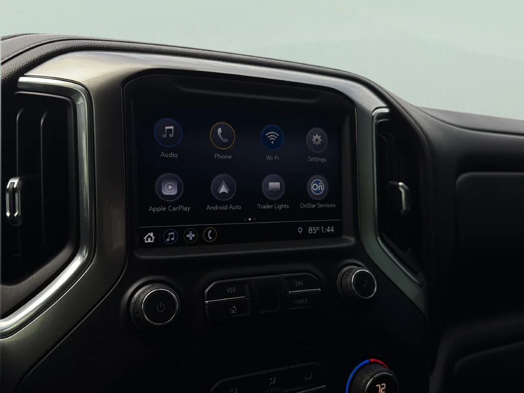 Used 2019 White Chevrolet LT Trail Boss image 13
