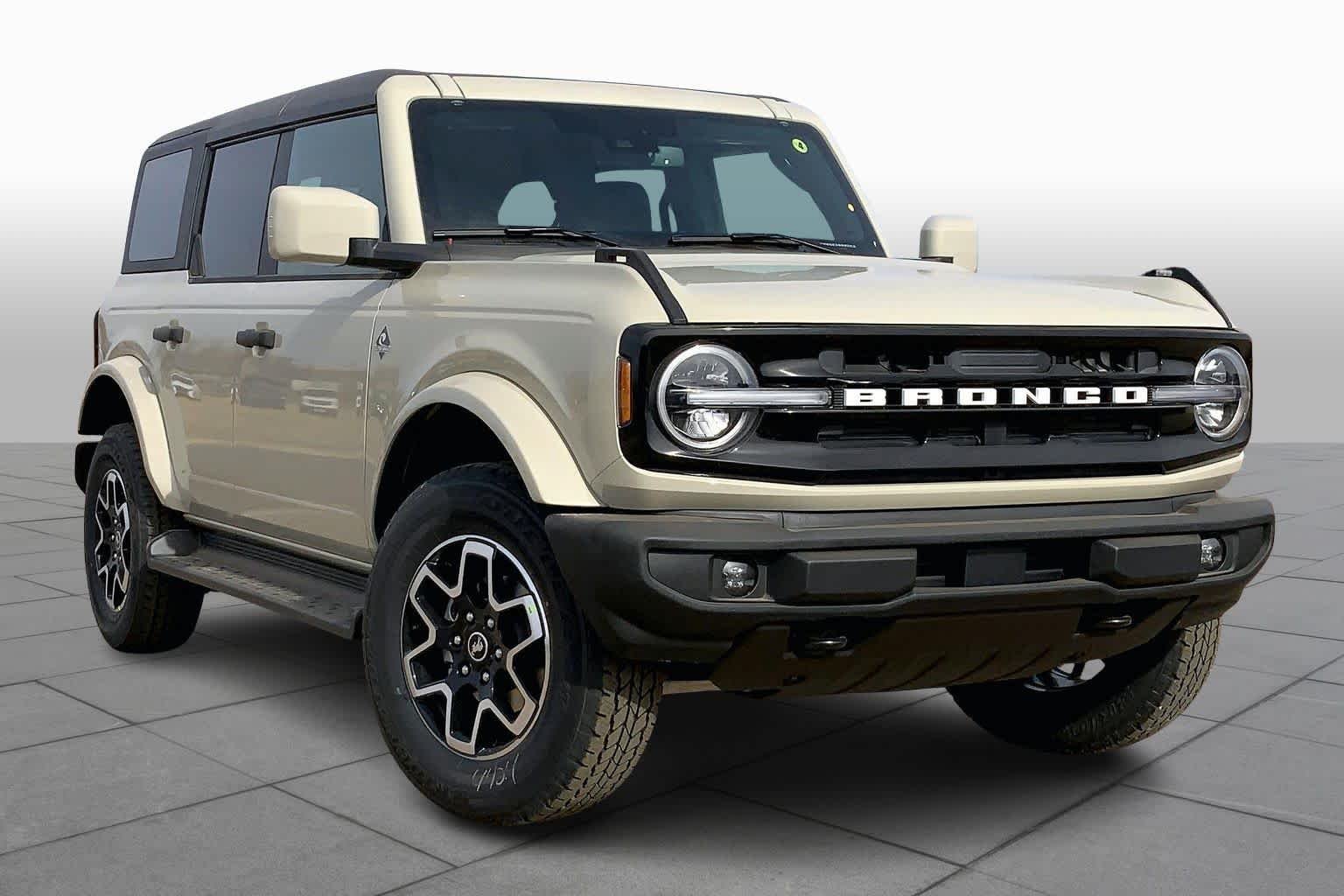 2026 Ford Bronco 4-Door Outer Banks