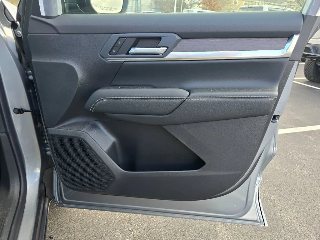 New 2026 Sterling Metallic GMC Denali image 33