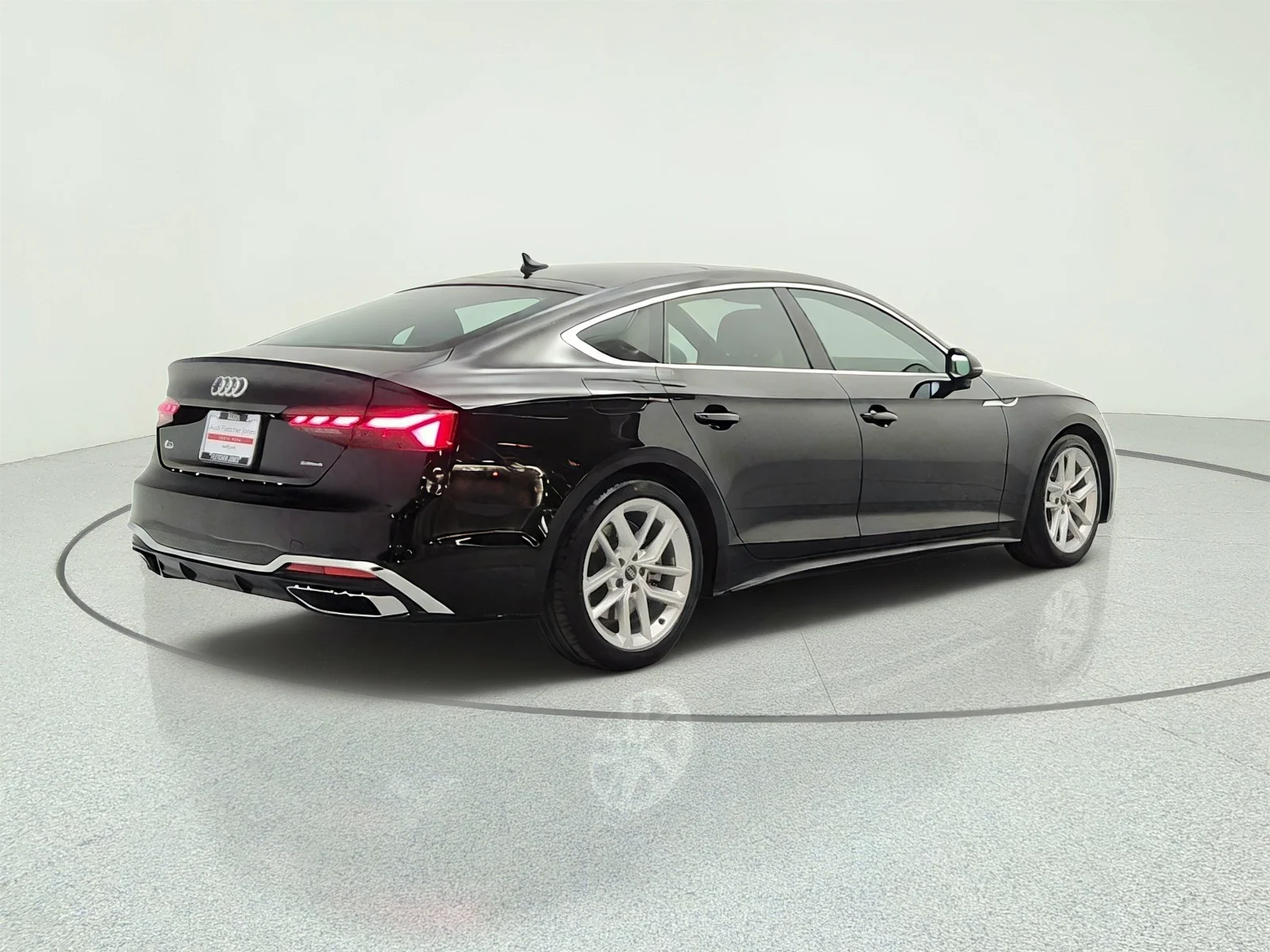 Used 2023 Mythos Black Metallic Audi S line Premium image 5