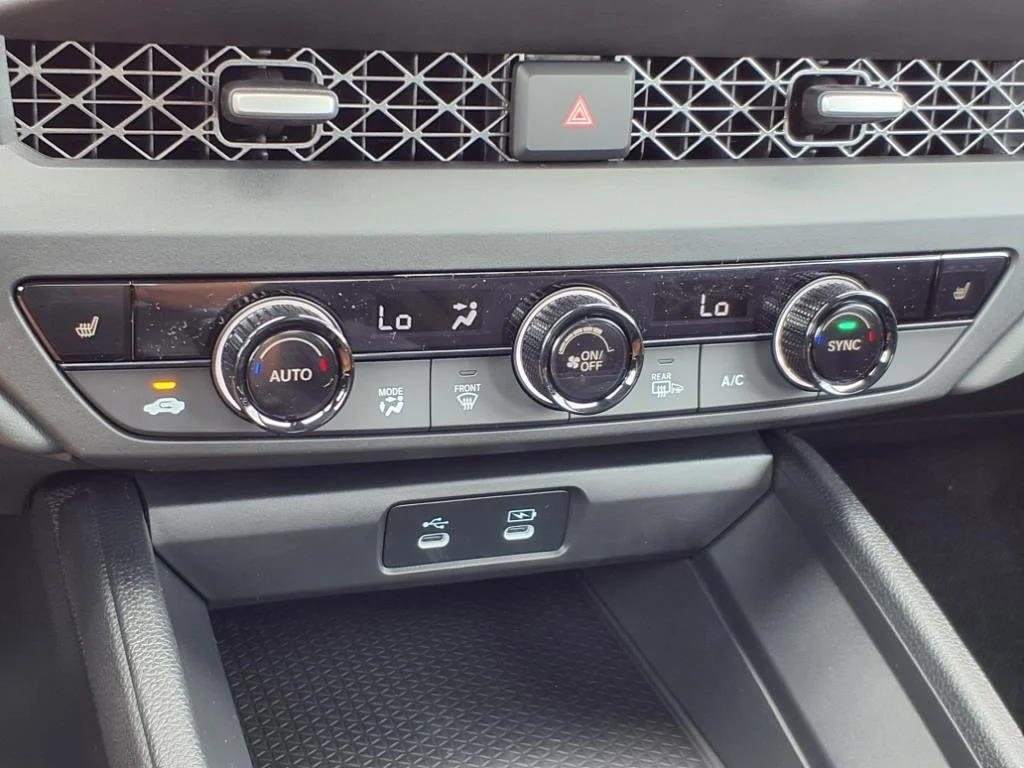 2025 Honda Accord SE - Photo 20