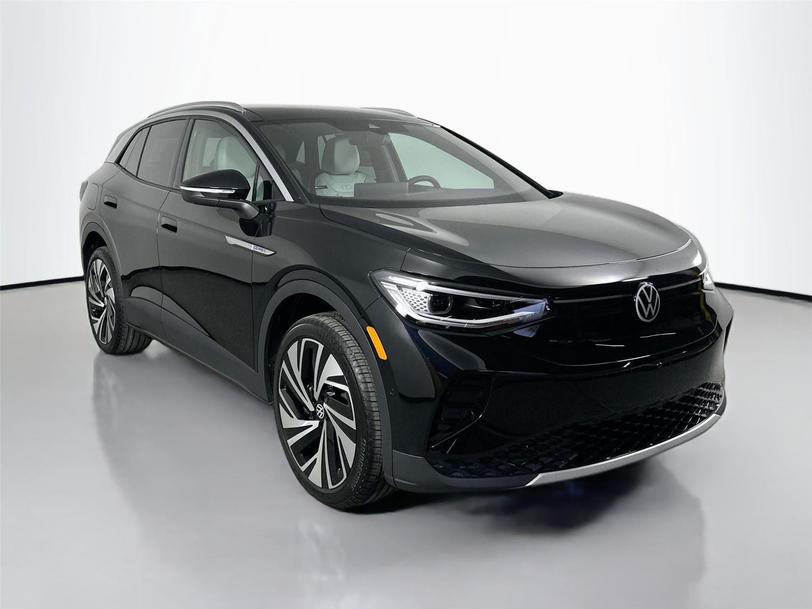 New 2025 deep black pearl Volkswagen Pro S Plus image 3