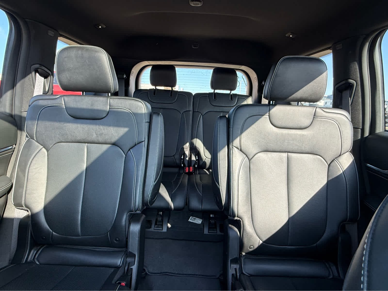 Used 2024 Bright White Clearcoat Jeep Overland image 17