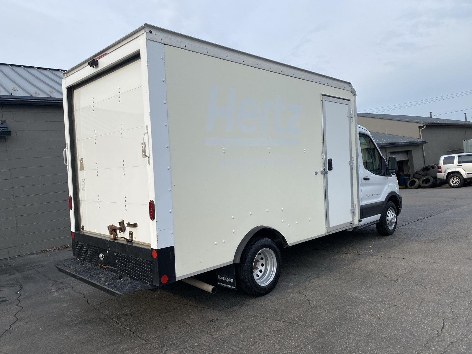 Used 2022 Oxford White Ford  image 7
