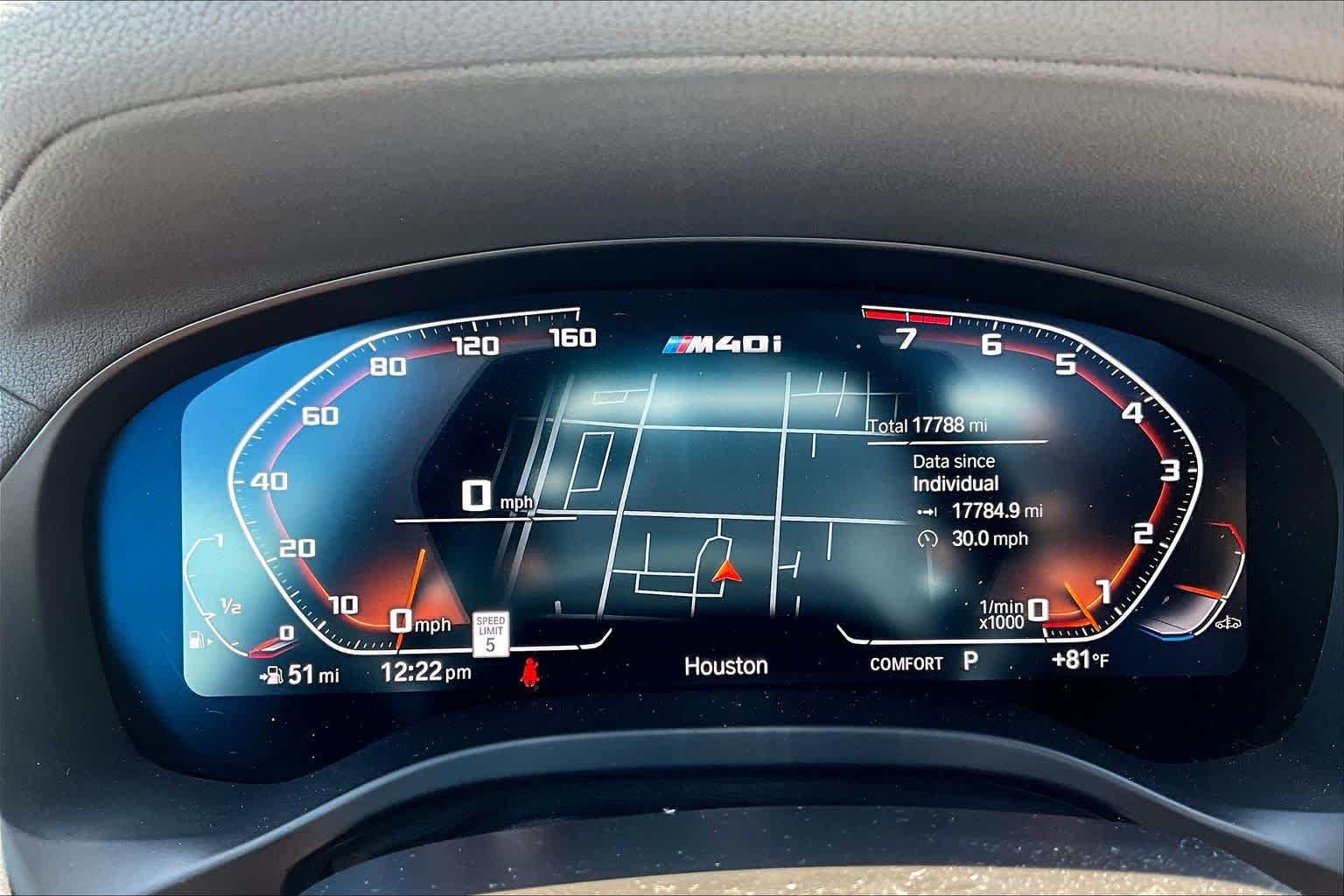 Used 2024 Dark Graphite Metallic BMW M40i image 25