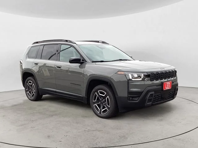 New 2026 Gray Clearcoat Jeep LIMITED 4X4 image 8
