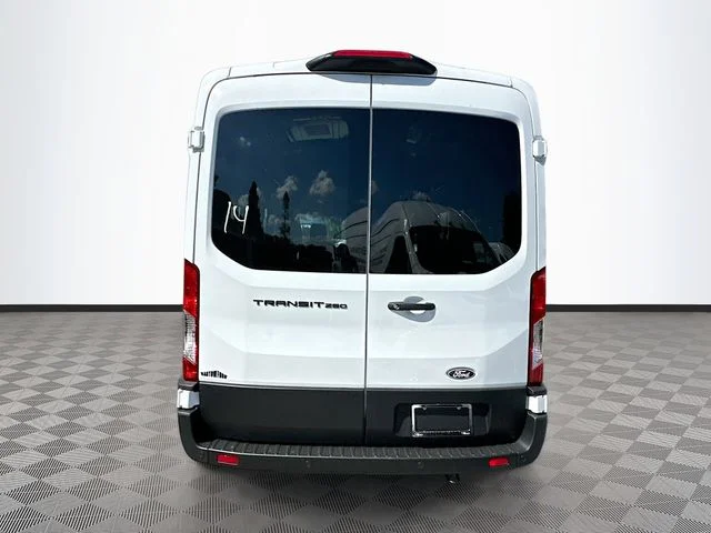 New 2026 Oxford White Ford Base image 5