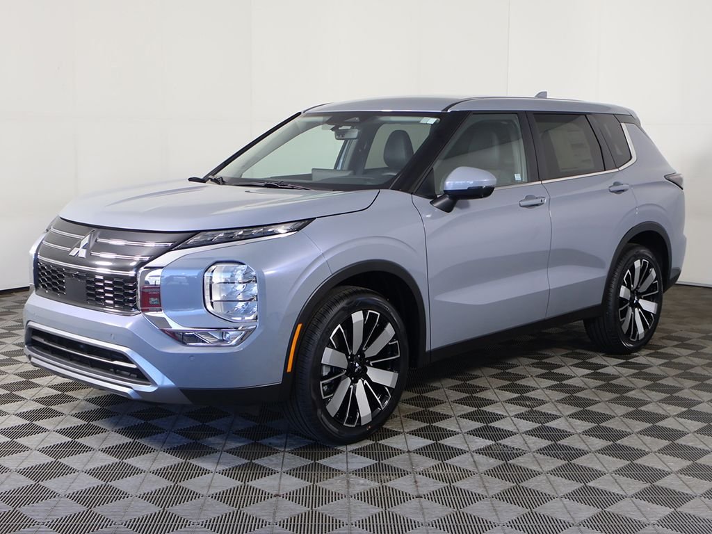 New 2026 Gray Mitsubishi SE image 8