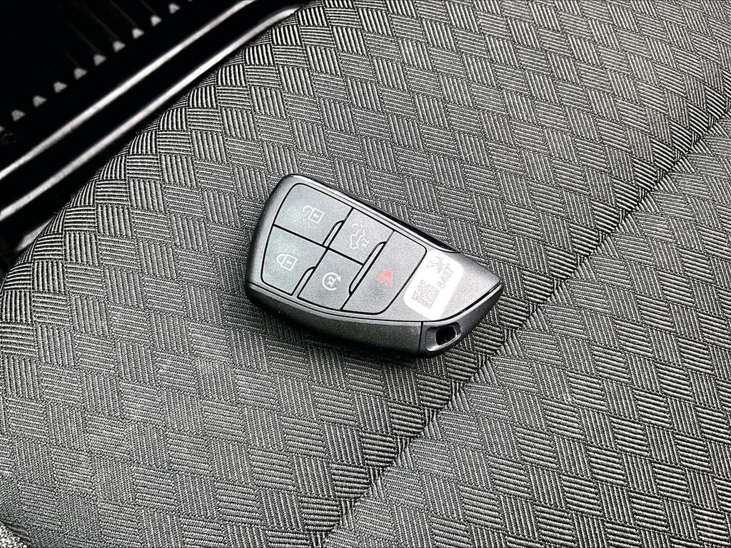 Used 2024 Gray Chevrolet LT image 29
