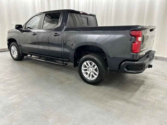 Used 2024 Gray Chevrolet RST image 3