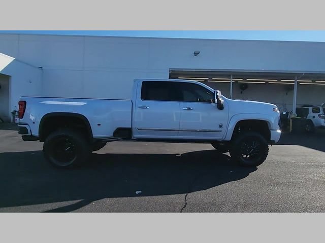 New 2026 Polar White Tricoat Chevrolet High Country DRW image 35