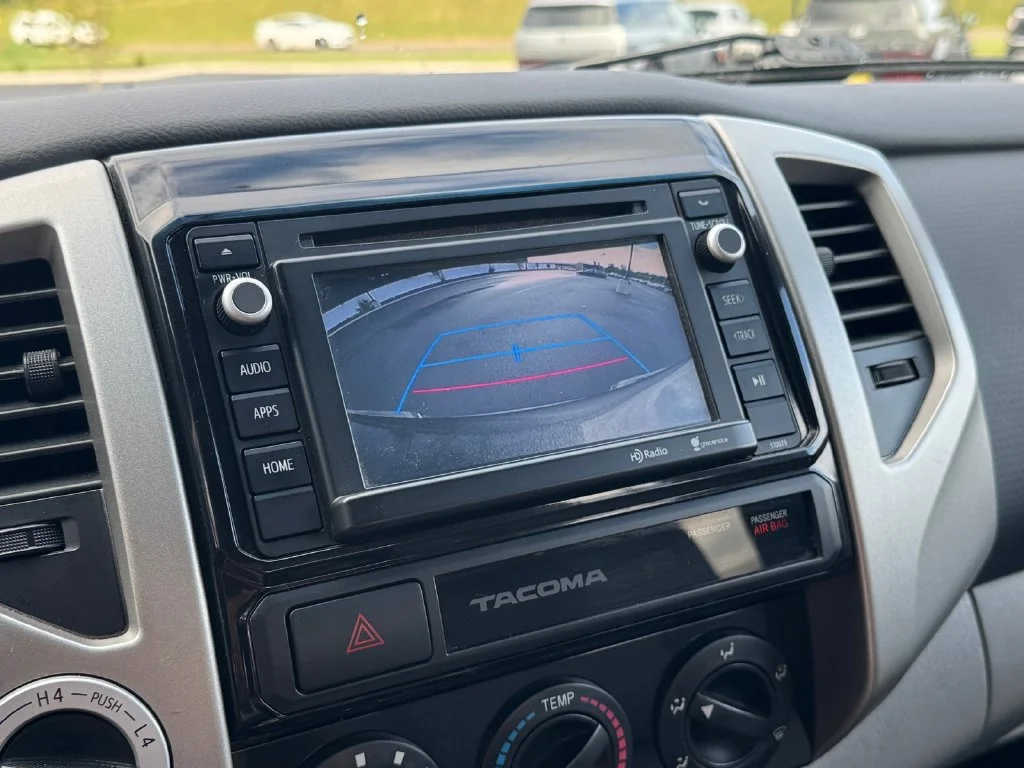 Used 2015 Gray Toyota Base image 27