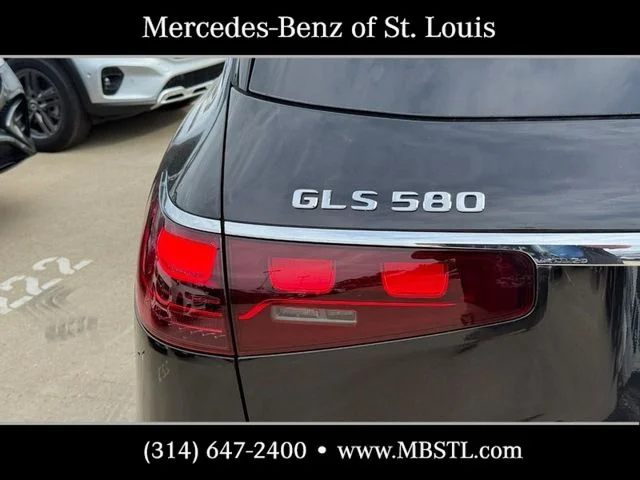 New 2026 Obsidian Black Metallic Mercedes-Benz GLS 580 image 4