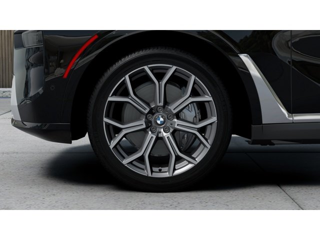 New 2026 Black Sapphire Metallic BMW xDrive40i image 7