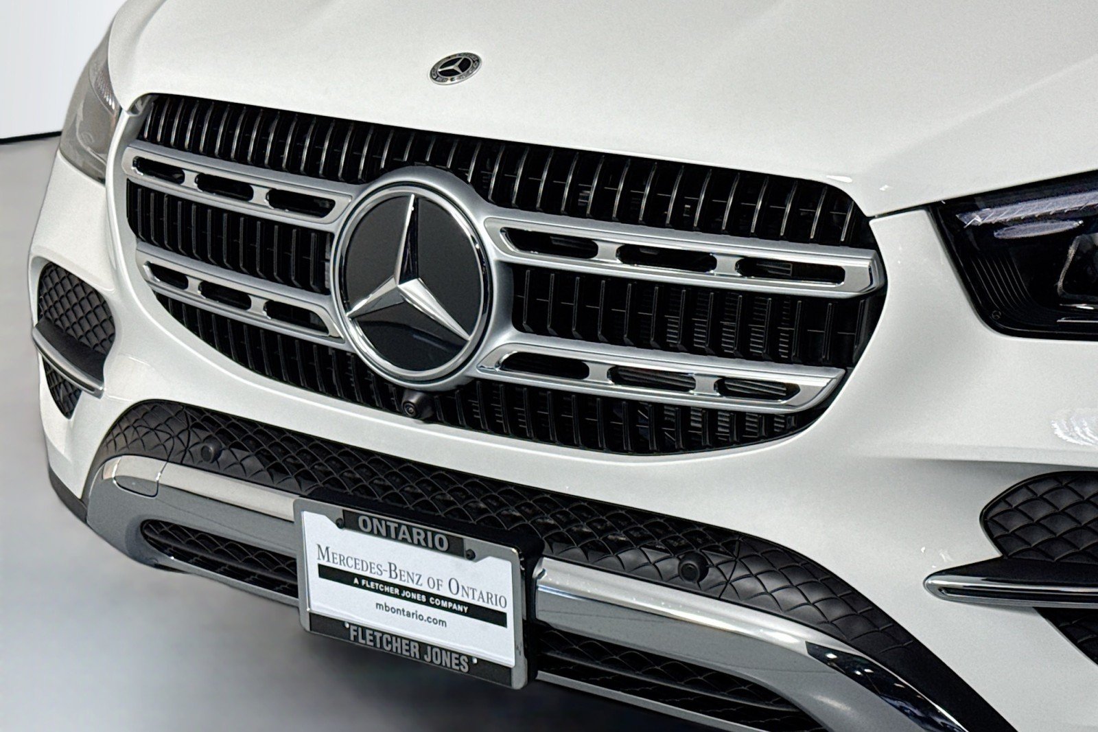 New 2026 Polar White Mercedes-Benz GLE 350 SUV image 13