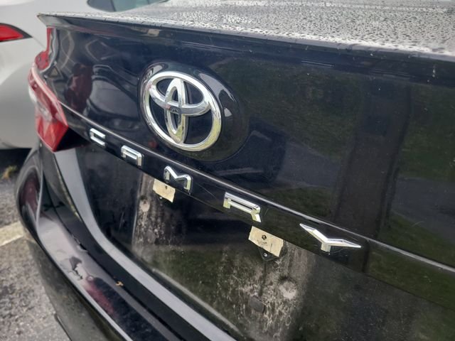 Used 2022 Black Toyota SE image 9