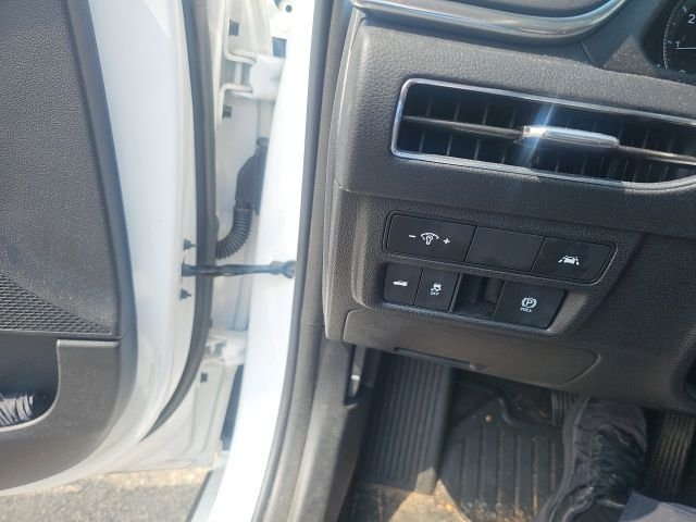 Certified Used 2023 White Hyundai SEL image 27