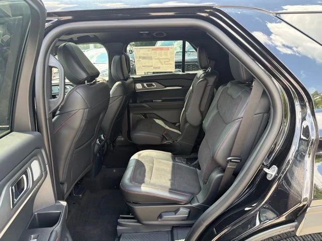 New 2026 Agate Black Metallic Ford ST image 45