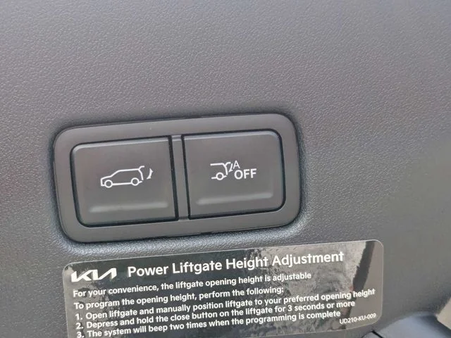 New 2027 Glacial White Pearl Kia X-Line EX image 13