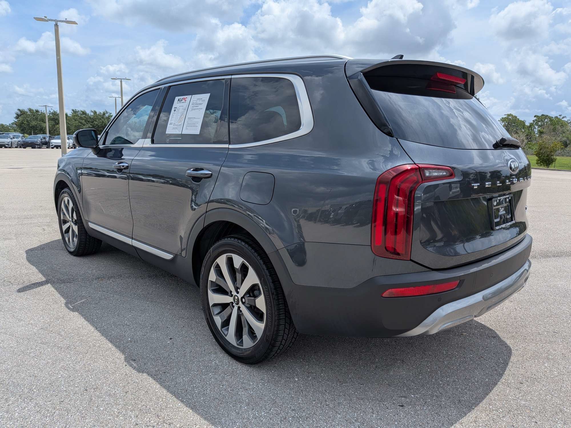 Used 2021 Gravity Grey Kia S image 7
