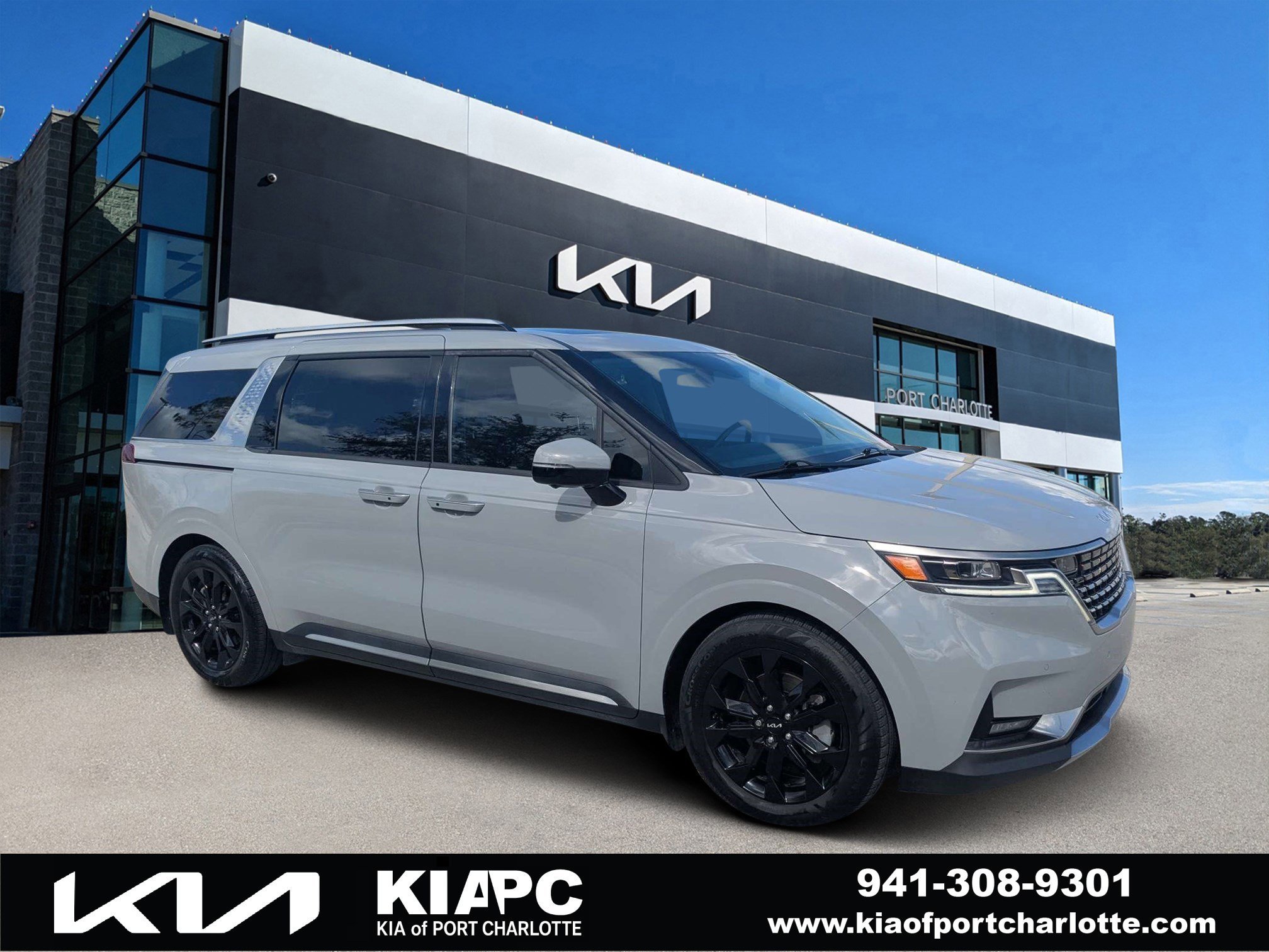 2023 Kia Sedona SX Prestige's photo