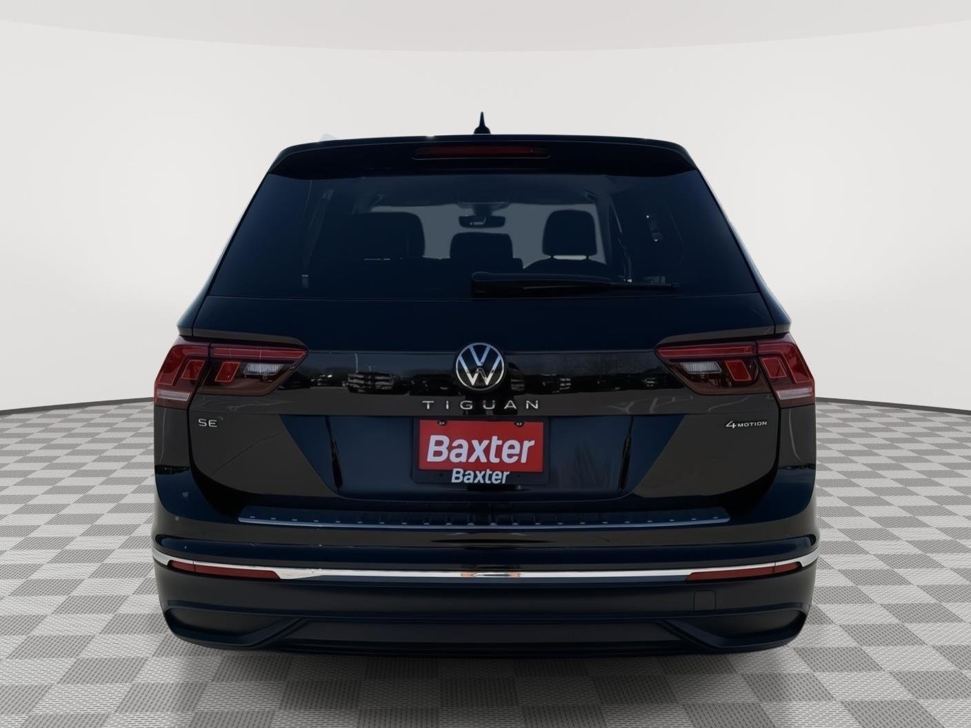 Used 2022 Deep Black Pearl Volkswagen SE image 6