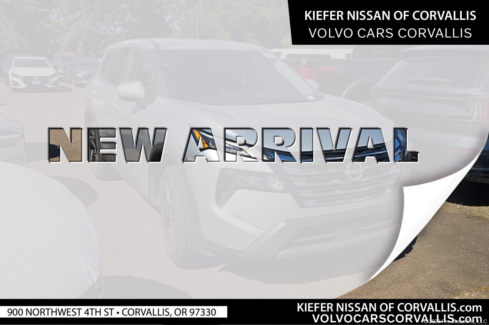 Used 2025 Brilliant Silver Metallic Nissan SV image 1