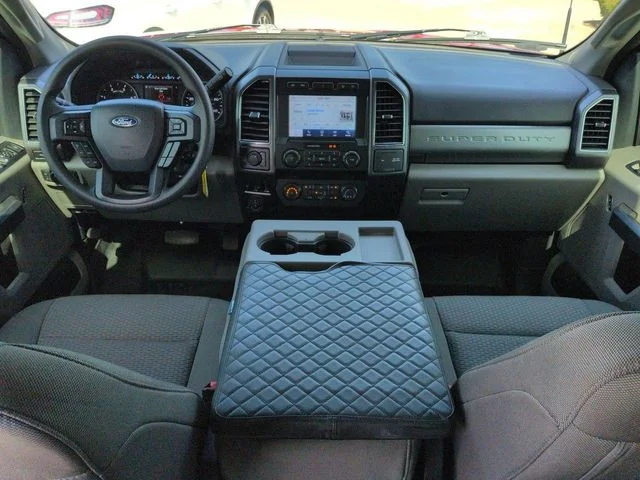 Used 2022 Red Ford XLT image 15