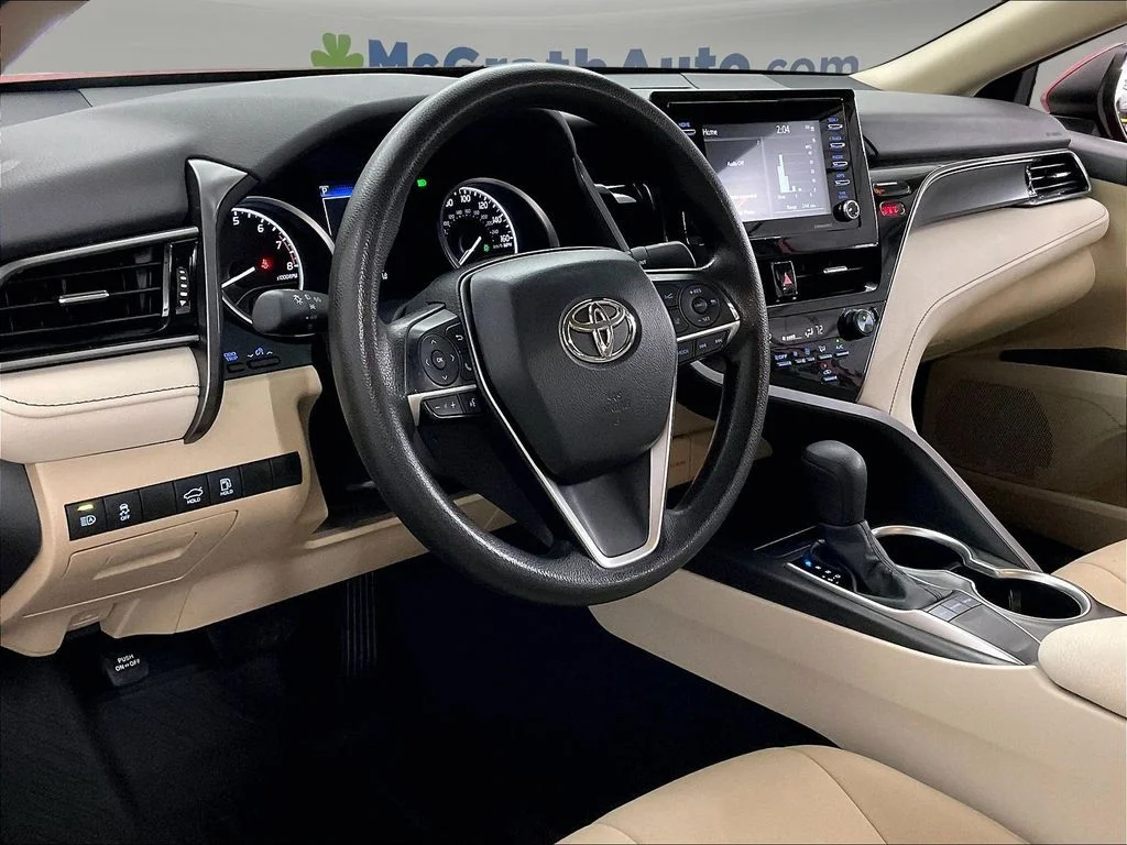 2024 Toyota Camry LE - Photo 17