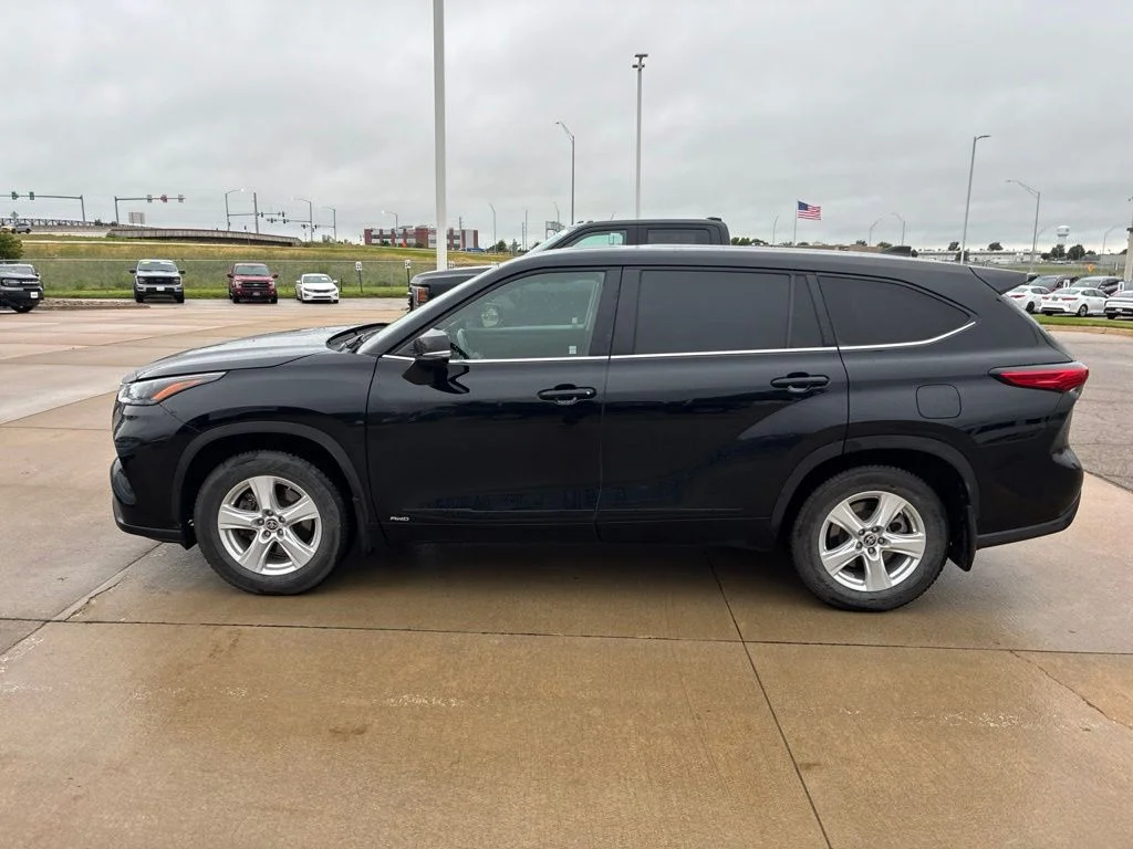 Used 2023 Black Toyota LE image 4
