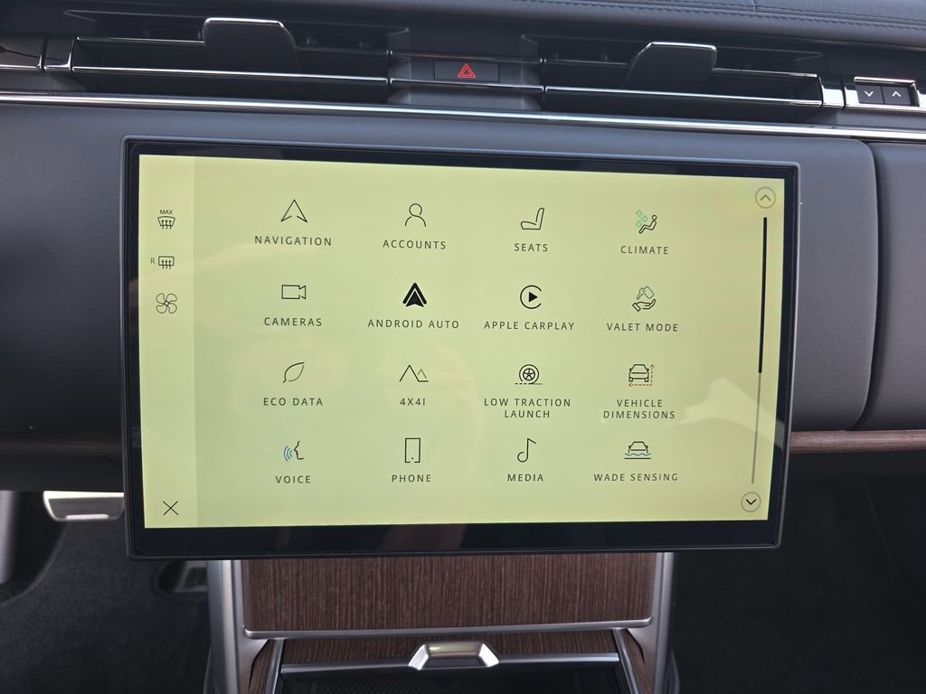 New 2026 Carpathian Grey Land Rover SE image 22