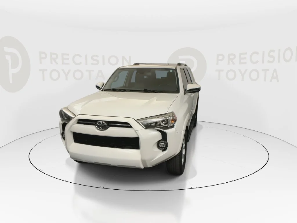 Used 2022 White Toyota SR5 image 8