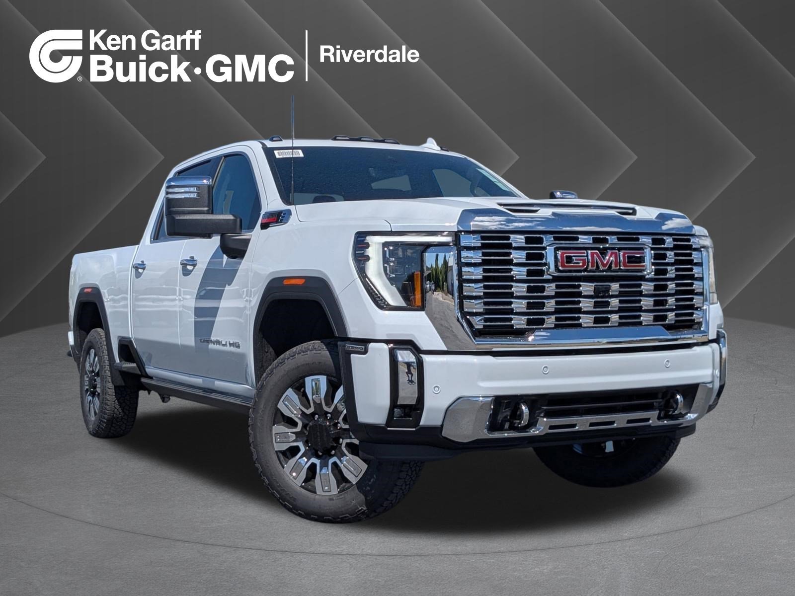 2026 GMC Sierra 4WD Crew Cab Standard Box Denali's photo