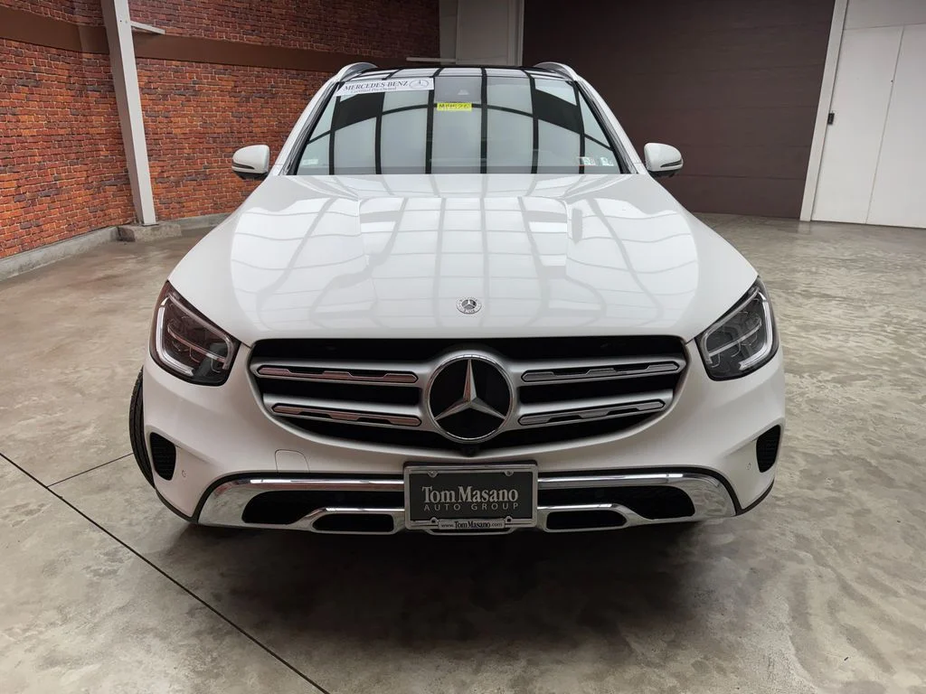 Used 2022 White Mercedes-Benz GLC 300 image 7