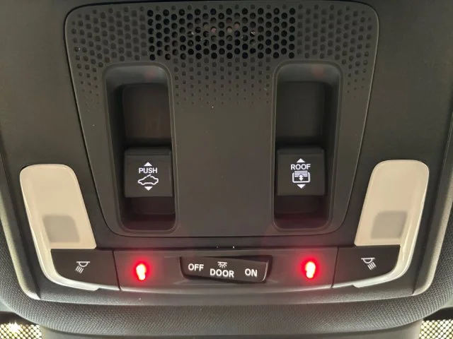 Used 2025 Gray Honda Black Edition image 23