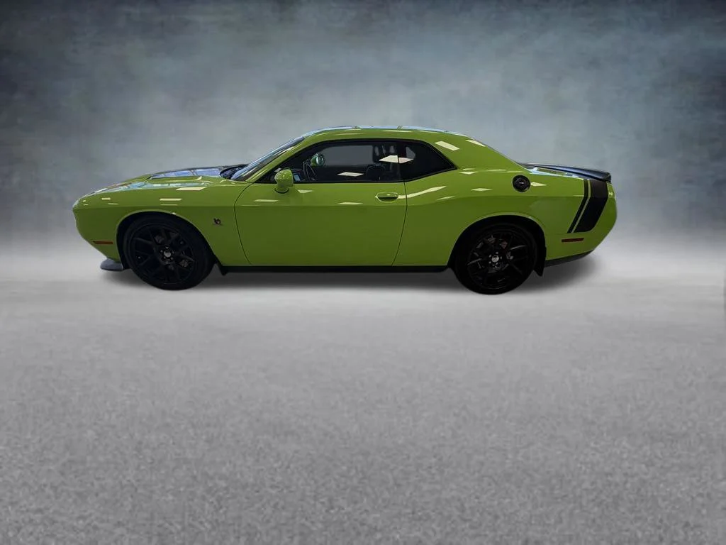 Used 2015 Beige Dodge R/T Scat Pack image 2