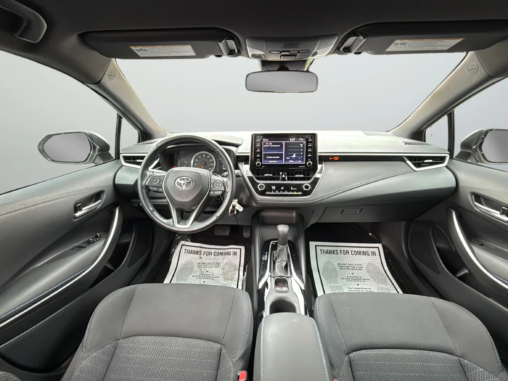 Used 2021 White Toyota SE image 15
