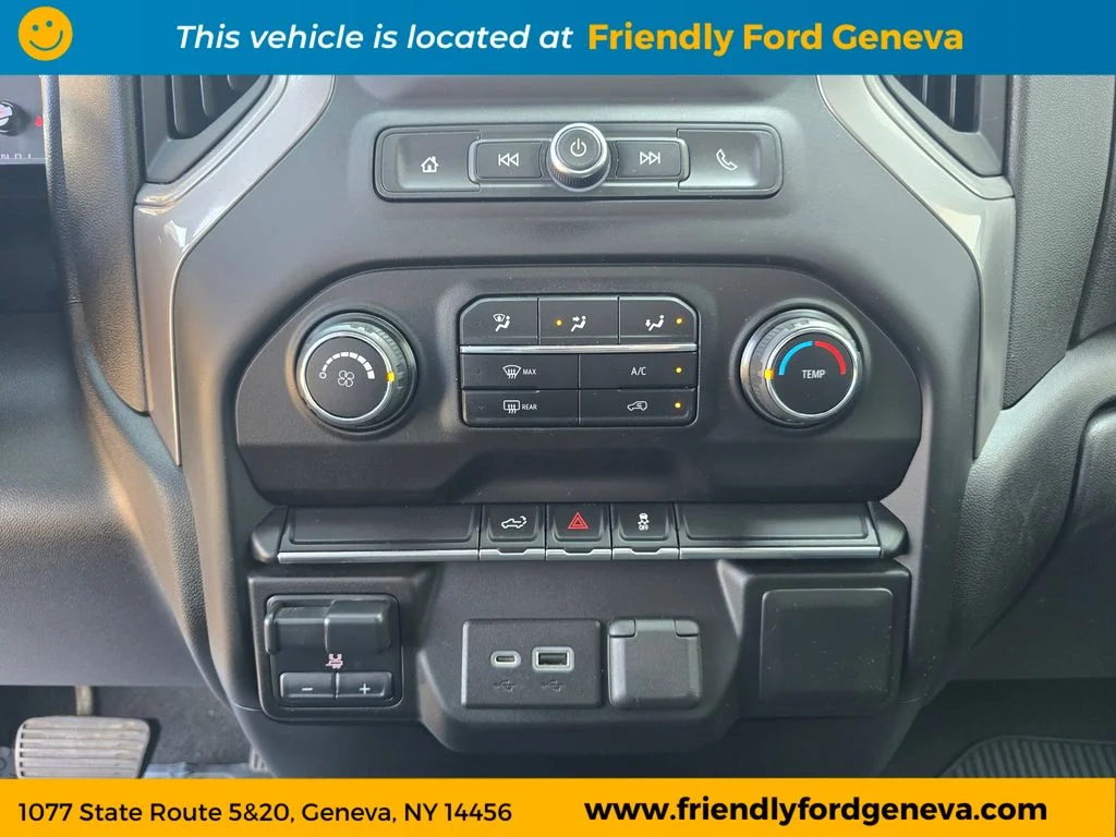 Used 2021 Blue Chevrolet Custom image 23