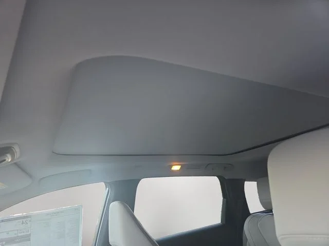 New 2027 MOONBOW BLUE INFINITI Luxe AWD image 12