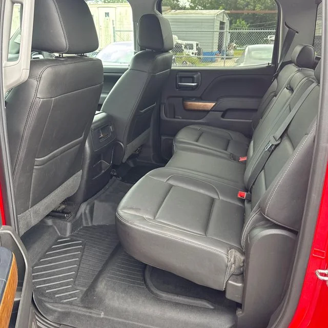 Used 2018 Red Chevrolet LTZ image 16
