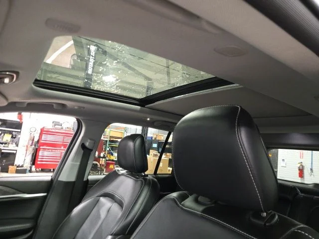 Used 2022 Gray Jeep 4xe image 15