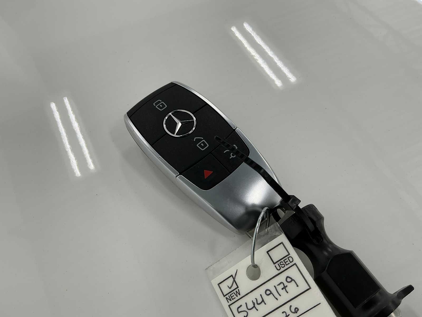Certified Used 2026 Polar White Mercedes-Benz CLA 250 image 31